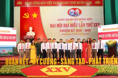 Đoàn Đại biểu xã Đông Quang dự DH Đại biểu huyện Đông Sơn lần thứ XXV.jpg